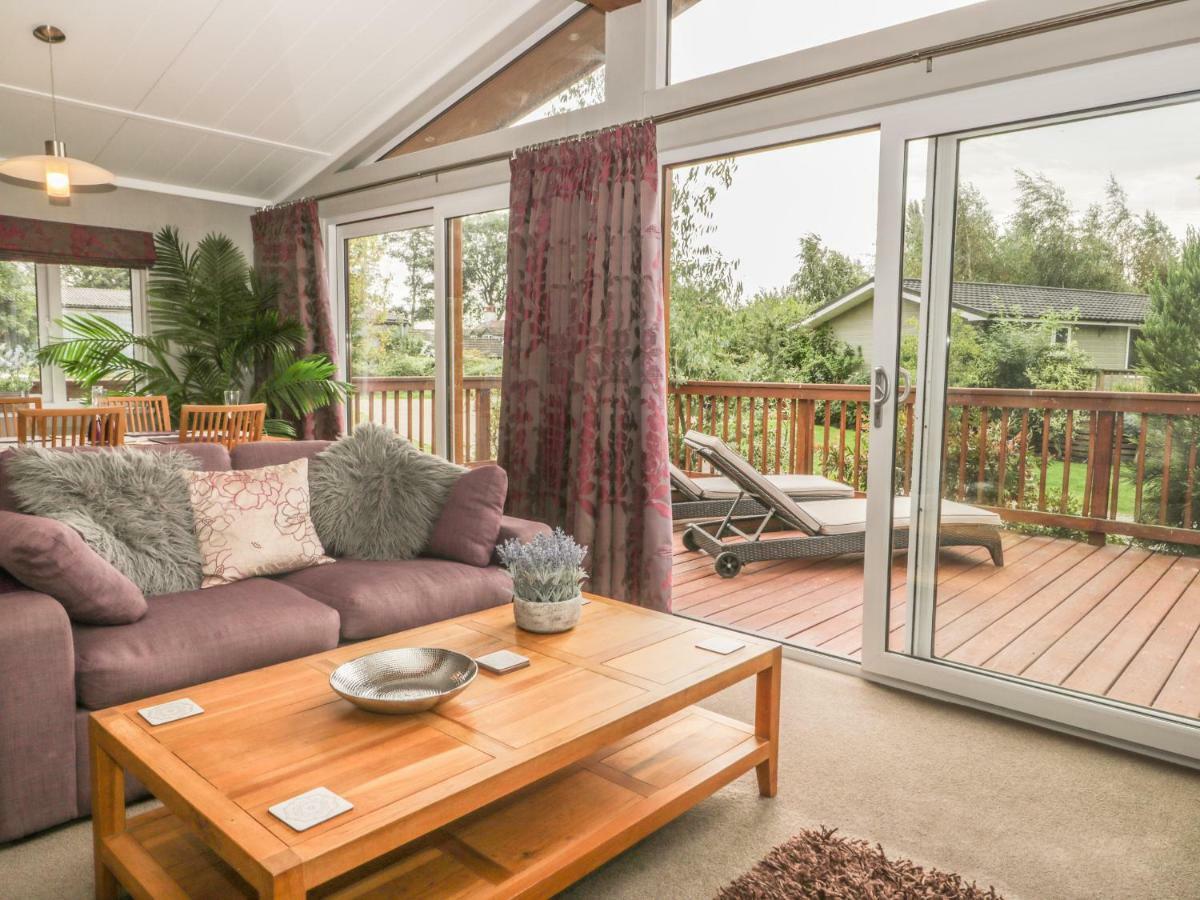 Bulmer Farm Lodge Malton Ngoại thất bức ảnh